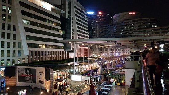 DLF Cyber Hub